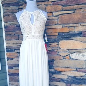 NIGHTWAY Formal Gown